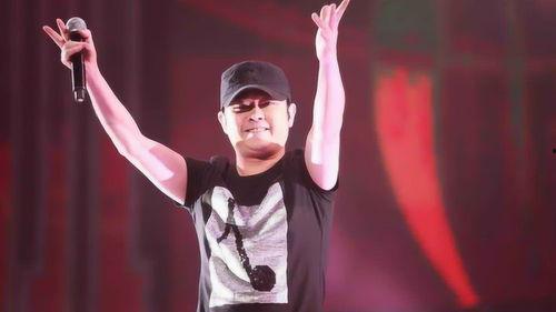 刀郎就是现在视频,深情演绎,唤起时代共鸣