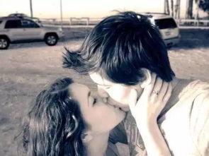 有没有亲吻的视频,亲吻瞬间,情感流露的瞬间