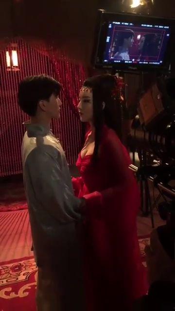 有没有亲吻的视频,亲吻瞬间,情感流露的瞬间